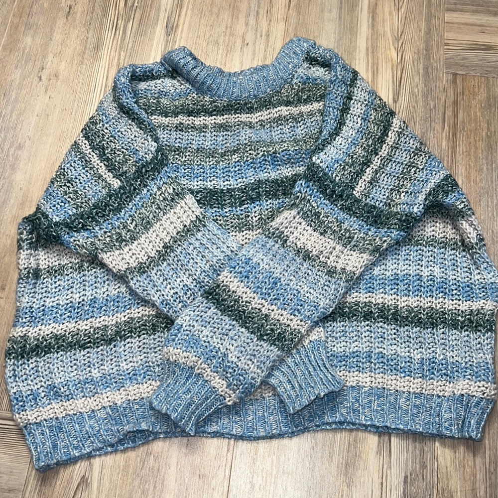 American Eagle striped sweater